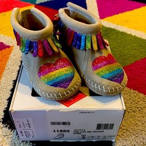 Minnetonka Infant Moccasins